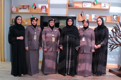 أكتوبر الوردي